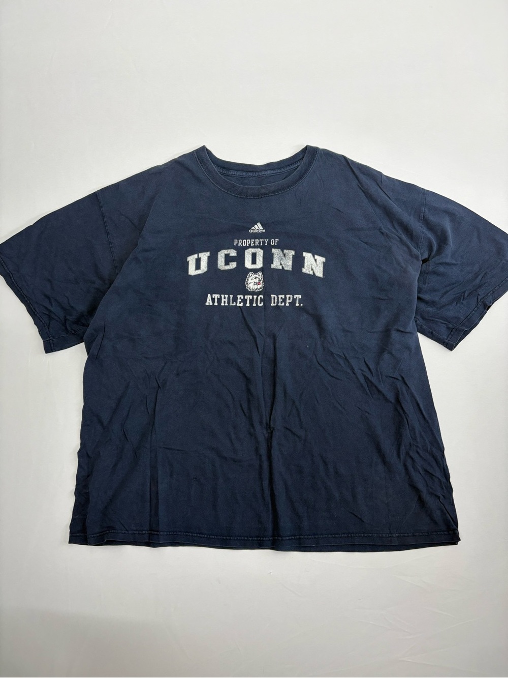 Vintage Adidas Men’s 2XL Property Of UCONN Huskies Athletic Dept T-Shirt Blue